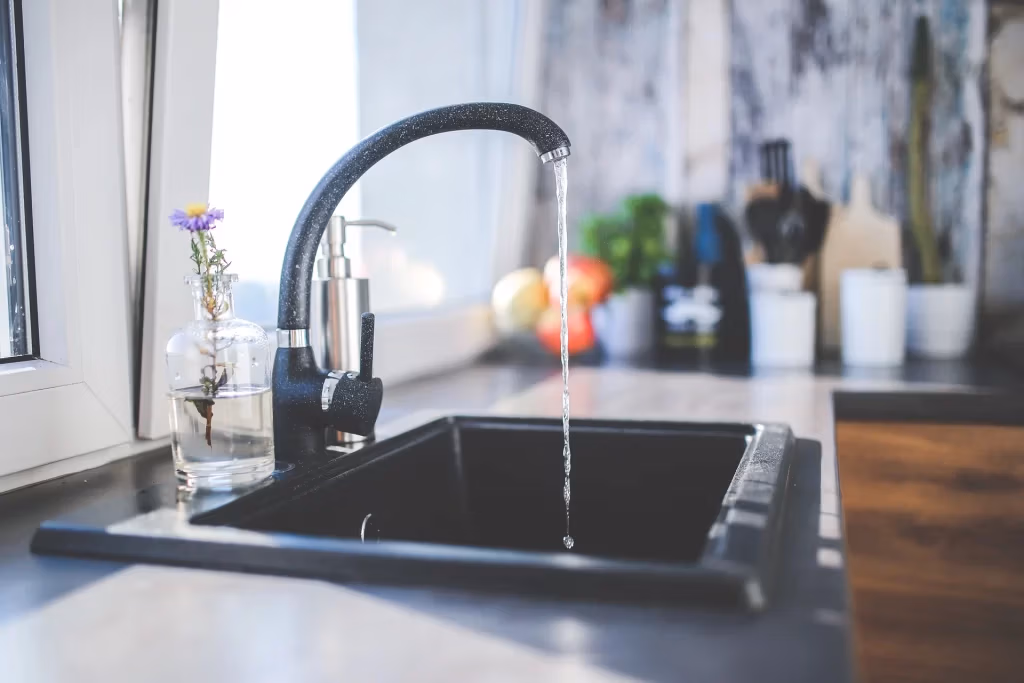 eau robinet, eau potable, analyse eau potable. tap water, drinking water, drinking water analysis,