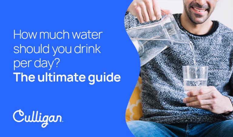 Hydration, Hydratation, Water, Eau, Drink water, Boire de l'eau, Importance, Importance, Health benefits, Bienfaits pour la santé, Body fluid, Liquide corporel, Hydrate, Hydrater, Drinking enough water, Boire suffisamment d'eau, Water intake, Apport en eau, Wellness, Bien-être, Stay hydrated, Rester hydraté, Hydration tips, Conseils d'hydratation, Dehydration prevention, Prévention de la déshydratation, Daily water intake, Apport quotidien en eau.