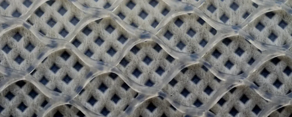 water quality test, water sampling, clear water, environmental science, test de qualité de l'eau, échantillonnage de l'eau, eau claire, science environnementale,